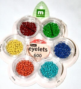 MAKING MEMORIES Primary Eyelet 575 Piece Set Scrapbook Card Making - Picture 1 of 2