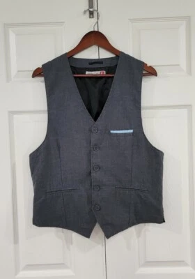 Sovereign Code Mens Vest Size L - Image 1 of 3