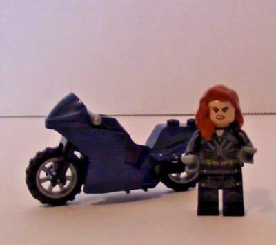 LEGO VIUDA NEGRA con MOTOCICLETA Superhéroes Vengadores Minifigura Sh186 Foto 1 de 4