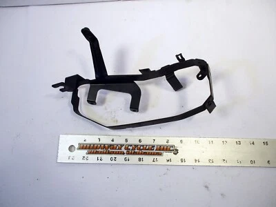 KYMCO VENOX 250 THERMOSTAT STAY BRACKET 17222-KED9-900 RA50 RA 50 2003 - 09 lm - Image 1 of 4