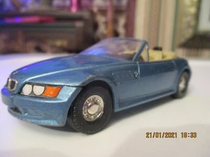 CORGI JAMES BOND BMW Z3 No Packaging  11cm long  - Picture 1 of 7