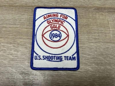 Parche vintage 1984 apuntando al oro olímpico equipo de tiro de Estados Unidos Foto 1 de 2