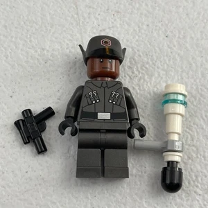 LEGO Finn Minifigure Star Wars Episode 8 75201 sw0900 (2018) - Picture 1 of 4