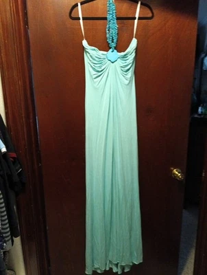 Maxi Vestido Halter Adornado Collar Piedra Marca SKY $235 Talla Grande Nuevo sin Etiquetas Foto 1 de 4