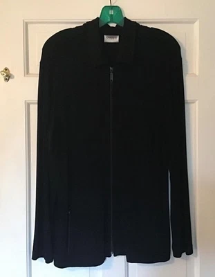 Chaqueta Chicos Travelers Talla 2 Negra Manga Larga Cremallera Cuello Frontal, Bolsillos Foto 1 de 4