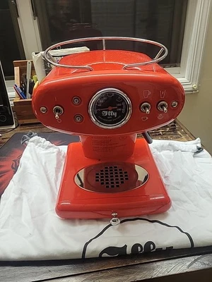 Máquina de aniversario Illy X1 Iperespresso Exp Maker-RED 2 Foto 1 de 4