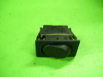 2006 Kubota RTV900 RTV 900 Headlight Light Lamp Toggle Rocker SWITCH oem — 第 1/2 张图片