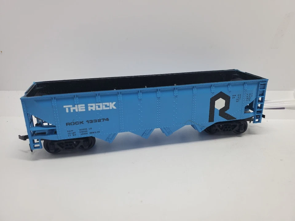 HO Scale "The Rock" 133274 Forty Foot Open Hopper Freight Train Car #20 - Image 1 of 4