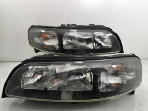 Volvo 2002-05 V70 XC70 S60 Front Glasses Headlights Lamp HALOGEN Valeo OEM 1Pair - Picture 1 of 24