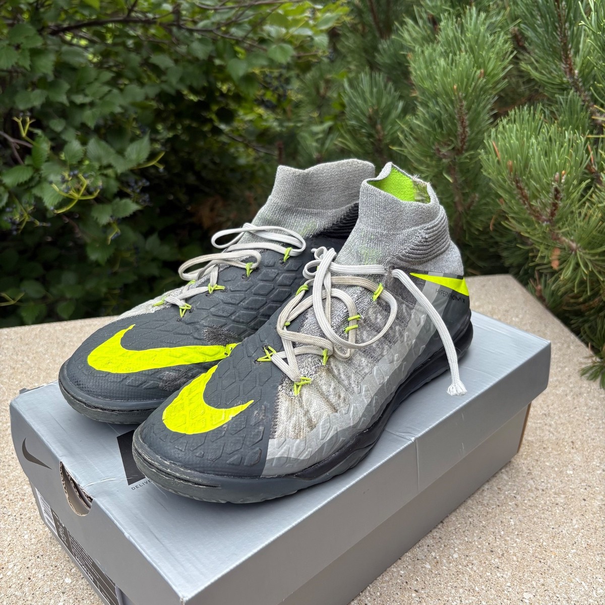 Nike Hypervenom トレーニングシューズ ホワイト/イエロー/グレー Nike Hypervenom Phantom Soccer Boots Youths Sz 4Y White