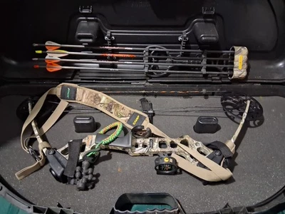 Mission Craze Compound Bow By Mathew’s LH Set-Up  WP677 - Image 1 of 4