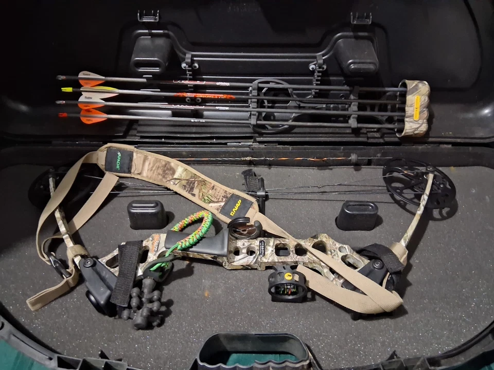Mission Craze Compound Bow By Mathew’s LH Set-Up  WP677 - Image 1 of 4