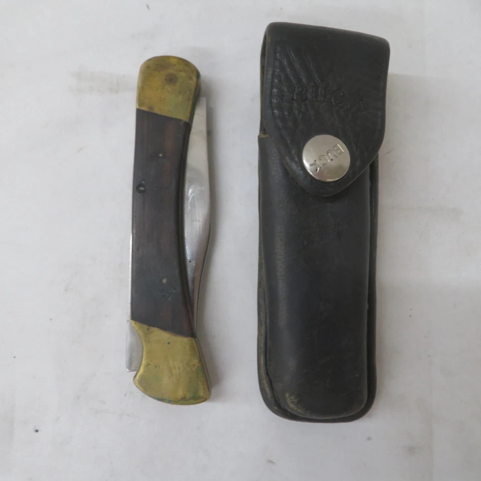 Buck 100 Hunter Third Version 2 Line Inverted 2 Pin Handle Pre 1967 - Image 1 of 4