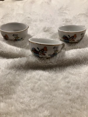 Lote de 4 tazas de té y plato miniatura de Marx Disney Tea Party Donald Goofy VER Foto 1 de 4