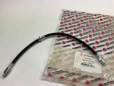 Manguera de freno central trasera Autopart International 1474-18792 para Subaru Impreza 2003 Foto 1 de 4