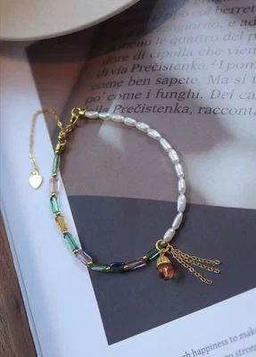 Brazalete con cuentas de turmalina y perlas de agua dulce multicolor chapada en oro de 18k Foto 1 de 4