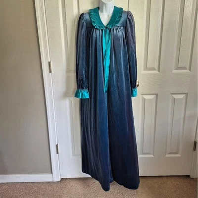 Vintage Donna Richard Gilligan O'Malley Dark Teal Green Velvet Nightgown Small - Image 1 of 4