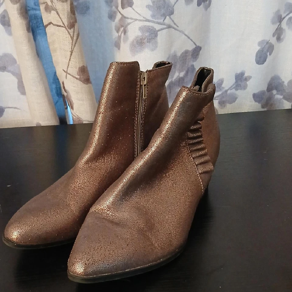 Botines JustFab marrón brillante Foto 1 de 4