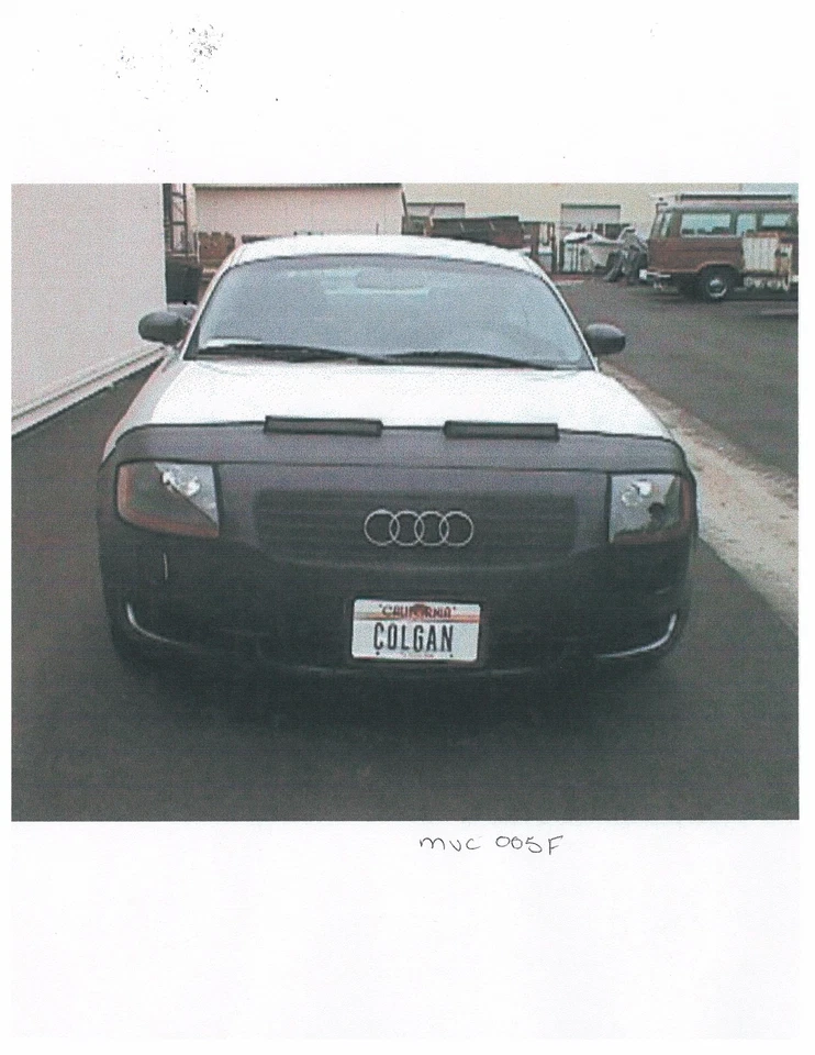 Sujetador con máscara frontal Colgan 2 piezas. Se adapta a Audi TT 2000-2006 sin licencia y arandelas Foto 1 de 2