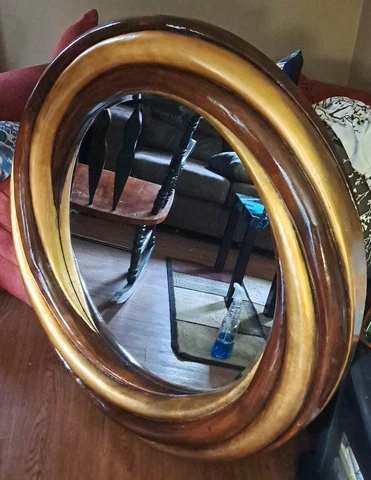Vintage Giltwood Mirror by Harrison & Gil Cover