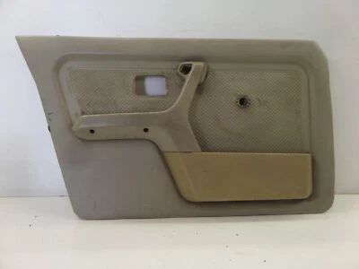 Panel de tarjeta de puerta delantera izquierda BMW 325e sedán beige tostado E30 84-92 OEM 318 325 Foto 1 de 4