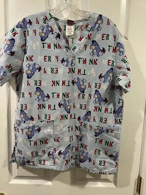 Blusa Médica Disney Winnie The Pooh Eeyore Navidad Talla S Enfermería Dental Foto 1 de 4