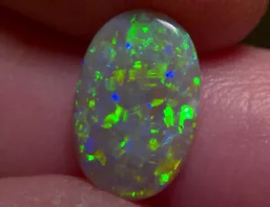 1.62ct Lightning Ridge Solid semi black Opal dazzling fire stunning pattern - Picture 1 of 10