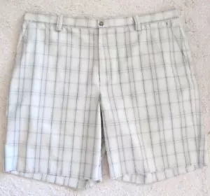 Men's Size 40 IZOD XFG Bermuda Casual Polyester Golf Shorts - Picture 1 of 7