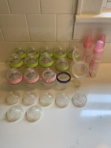 Como Tomo Bottle Lot *8 (8oz) 5 (5oz)* 2 Haakaa Breast Pumps 3 Dr Browns Bottles - Picture 1 of 10