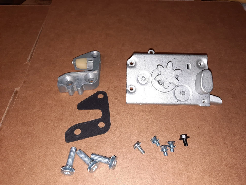 NUEVO KIT DE PESTILLO Y GOLPEADOR DE PUERTA DELANTERA DERECHA, FORD 1956, MERCURY & LINCOLN Foto 1 de 1