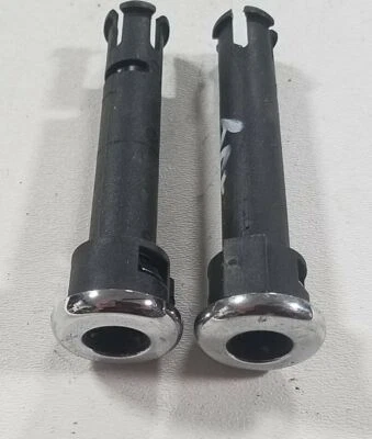 Juego de clips de reposacabezas delanteros cromados 1998 1999 2000 2001 2002 2003 Jaguar XJ8 VDP Foto 1 de 4