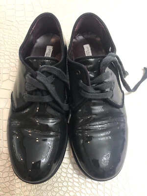 Zapatos con cordones Dolce & Gabbana para niños color caqui tostado talla 2 EE. UU. / 31 UK Foto 1 de 4