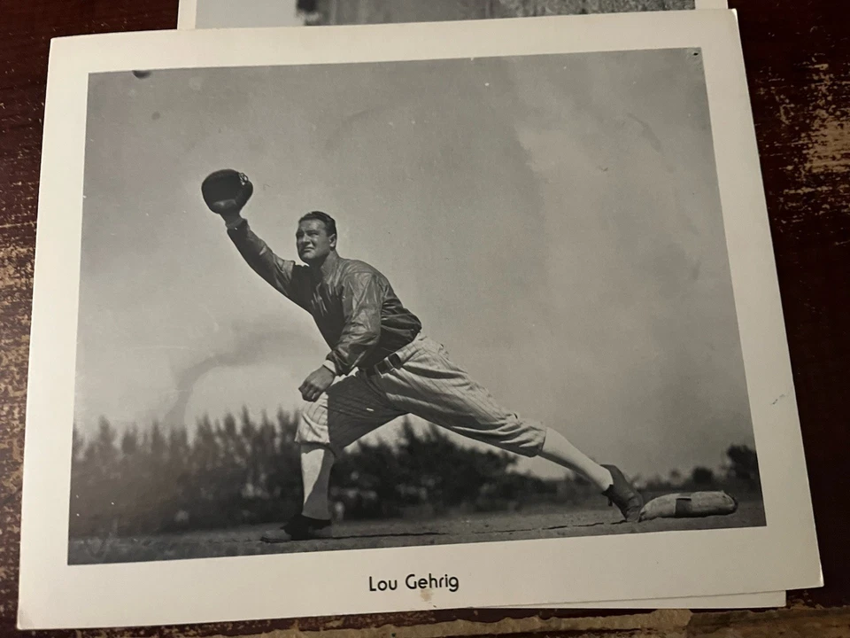 Lou Gehrig B&W Photo 7 1/2 X 10 - Image 1 of 1