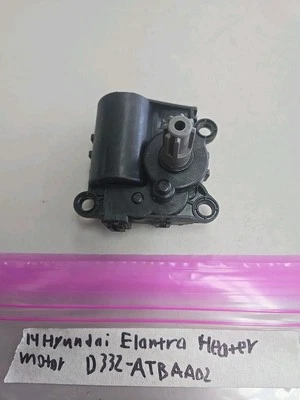 Hyundai Elantra GT 2014-2017 A/C calentador aleta motor actuador D332-ATBAA02 OEM Foto 1 de 3