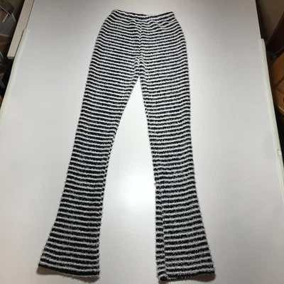 Pantalones ajustados acampanados para mujer blancos y negros peludos difusos tiro alto talla XL Foto 1 de 4