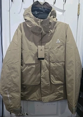 Chaqueta Nike ACG PrimaLoft "Skull Peak" Storm-FIT Caqui FV8681-247 Talla Pequeña Foto 1 de 4