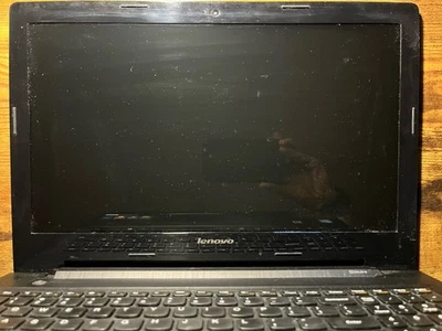 Portátil Lenovo G50-30, Intel Pentium, 2,16 GHz 8 GB 256 GB Foto 1 de 4