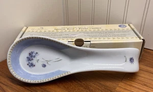 New Hyacinth Blue Floral Porcelain Spoon Rest Enchanted Garden by Heritage Mint - Picture 1 of 7