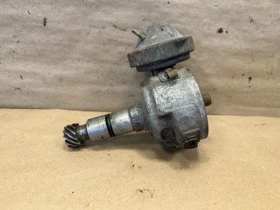 Original BMW E24 633csi Bosch Distributor 0 237 302 006 - Image 1 of 4