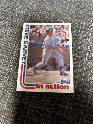 1982 Topps Card #180 Steve Garvey In Action Los Angeles Dodgers NmMt Free Ship! - Image 1 of 2