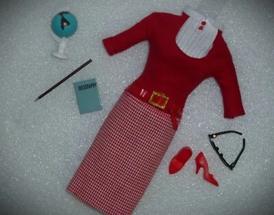 Barbie Student Teacher 2010 Repro/Reproducción Moda ~ Recién Sin Caja Foto 1 de 4