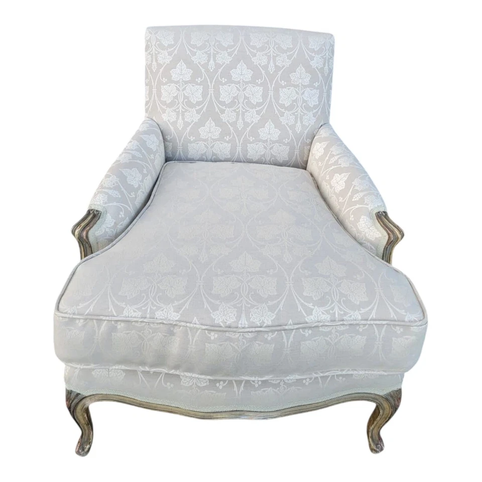 Sillón Club Luis XVI francés años 30 - Madera pintada a mano - Tapicería elegante Foto 1 de 4