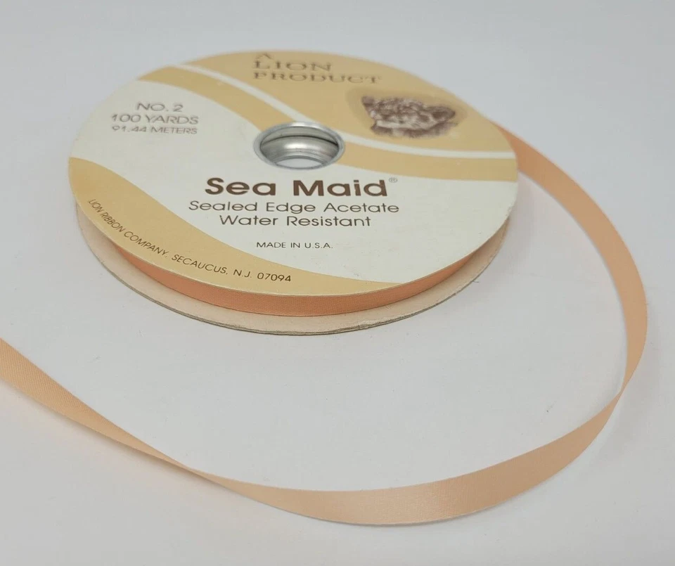 Cinta artesanal de acetato satinado melocotón león de colección 7/16" x 100 YDS rollo no. 2 Foto 1 de 1