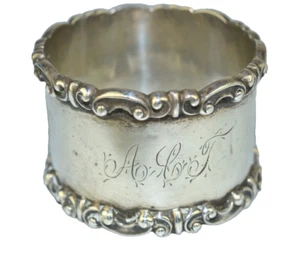 ANTIQUE TOWLE STERLING SILVER SCROLL DESIGN 1  1/8" TALL ROUND NAPKIN RING 23.5g - Picture 1 of 7