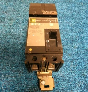 SQUARE D FA22020AB CIRCUIT BREAKER 20 AMP 240V 2 POLE - Picture 1 of 6