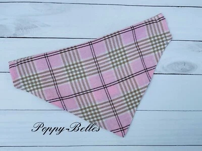 HANDMADE Hecho a mano tartán rosa pañuelo deslizante en cuello