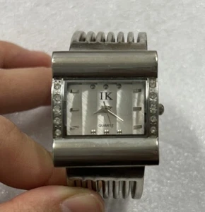 Orologio Donna Collezione IK Quarzo Tono Argento Bracciale Bracciale Funzionante Usato - Foto 1 di 5