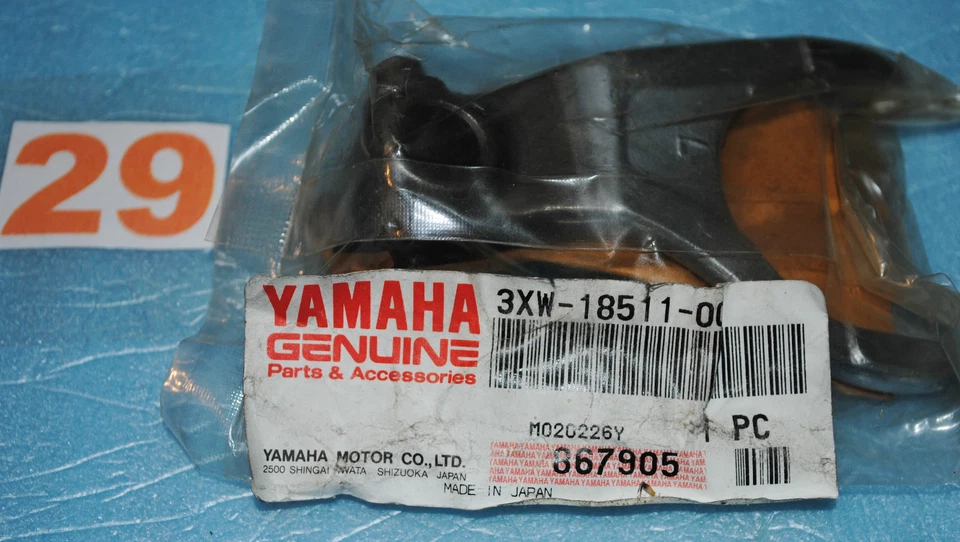fourchette de boite de vitesse Yamaha XJR 1200 1300 3XW-18511-00 neuf - Photo 1/1