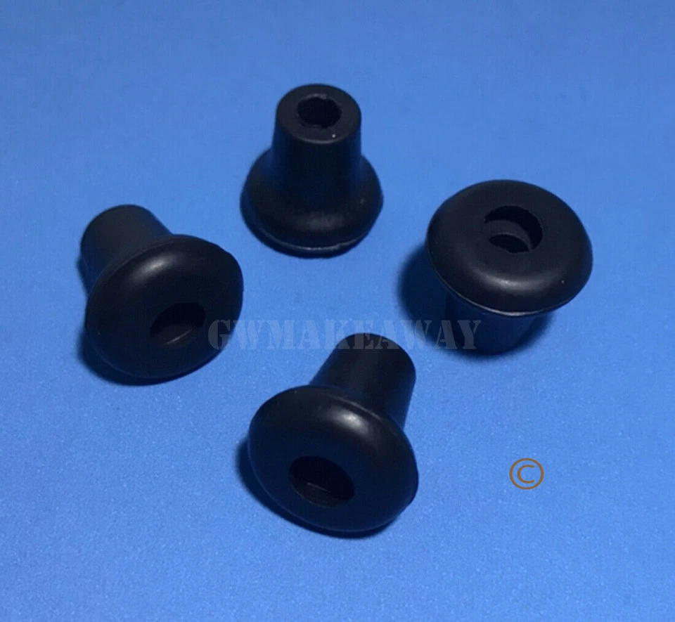 4x CAPUCHA PARA MAZDA 1200 1300 1500 1800 R100 RX2 RX3 RX4 CAPÓ TOPE PARACHOQUES GOMA Foto 1 de 3