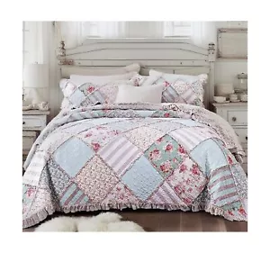 DaDa Bedding Cottage Patchwork Cotton Floral Bedspread Quilt Set - Hint of Mi... - Picture 1 of 9